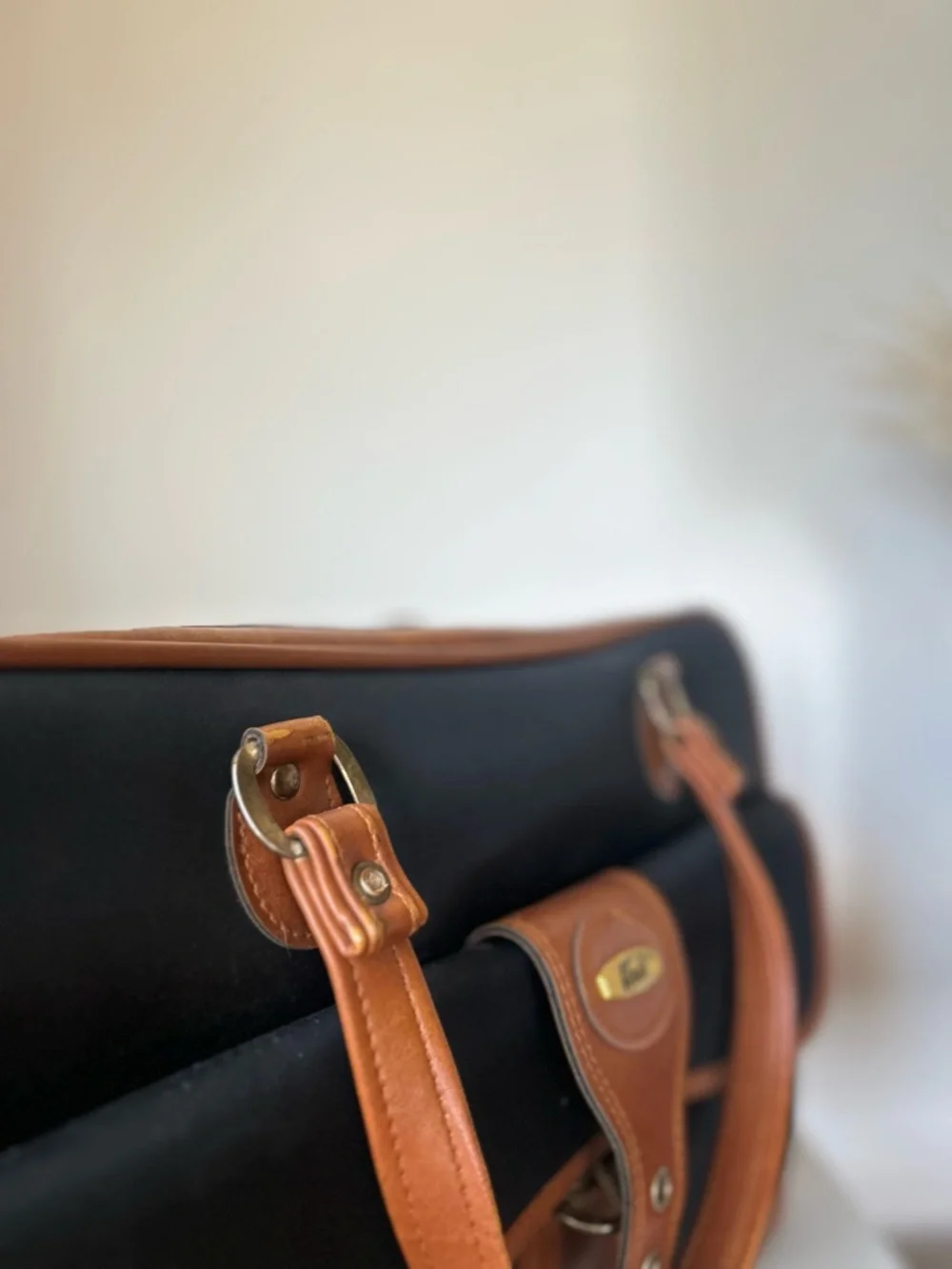 Vintage Black & Brown Travel Weekender Bag